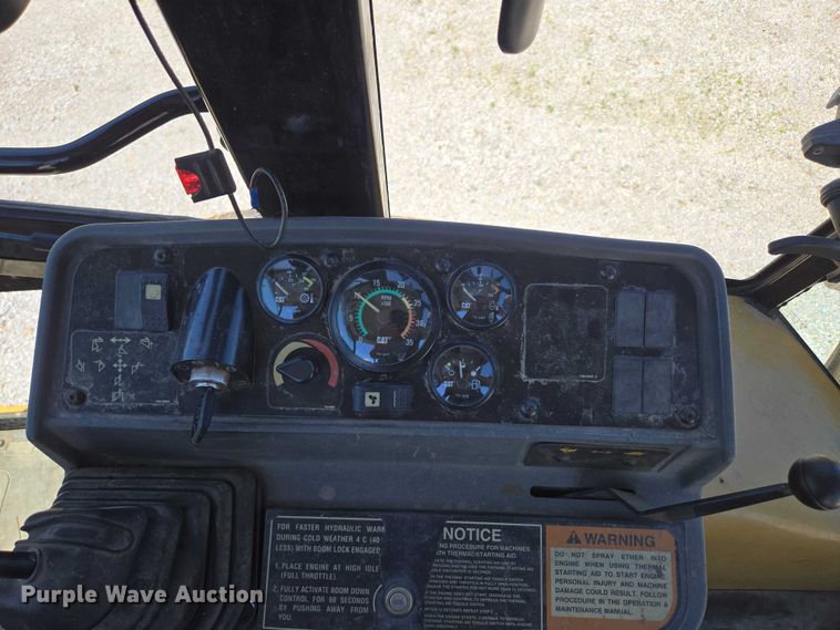 image for item ED1996 1999 Caterpillar 416C backhoe