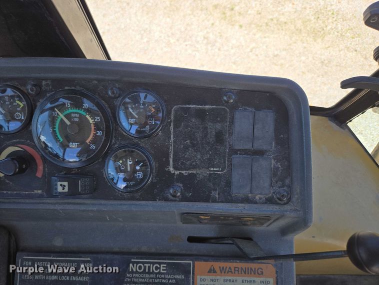 image for item ED1996 1999 Caterpillar 416C backhoe