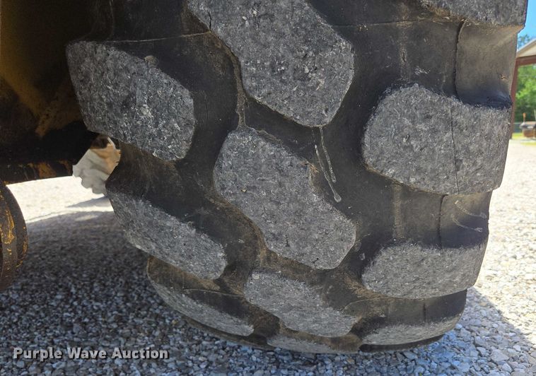 image for item ED1996 1999 Caterpillar 416C backhoe