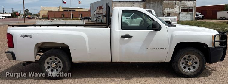 image for item EF3115 2009 Chevrolet Silverado 1500 pickup truck