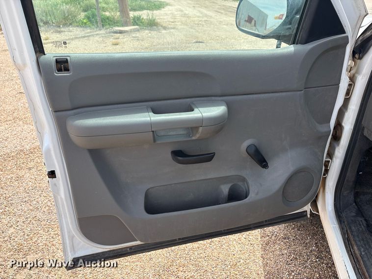 image for item EF3115 2009 Chevrolet Silverado 1500 pickup truck