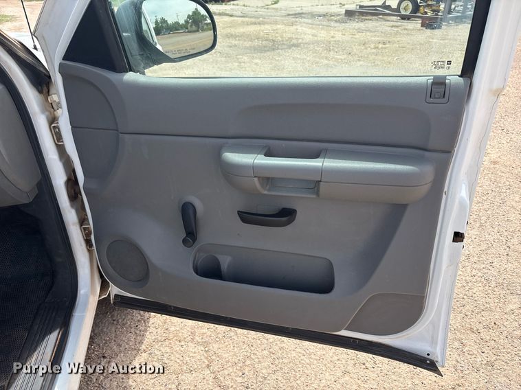 image for item EF3115 2009 Chevrolet Silverado 1500 pickup truck