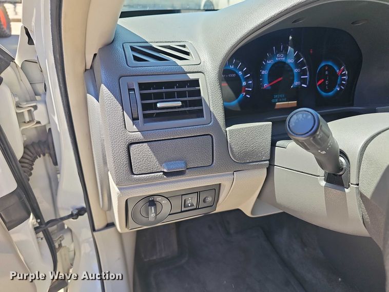 image for item EF3521 2010 Ford Fusion S 