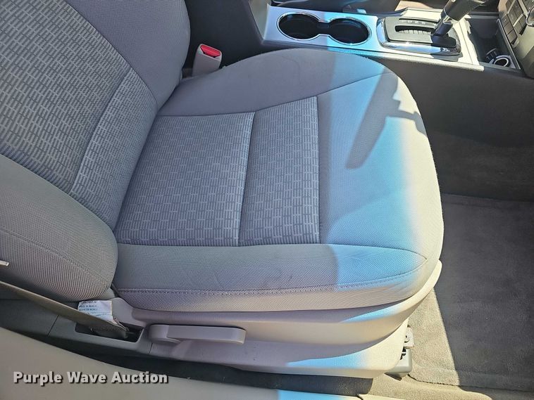 image for item EF3521 2010 Ford Fusion S 