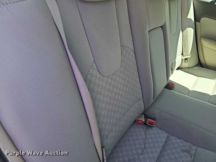 image for item EF3521 2010 Ford Fusion S 