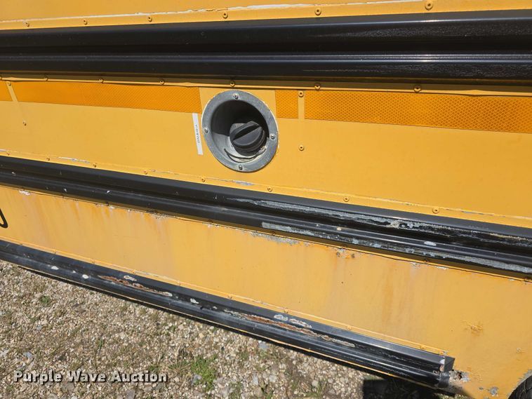image for item EF3537 2003 Chevrolet Express G3500 school bus