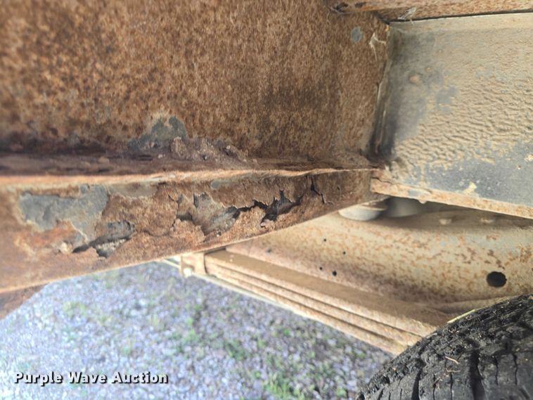 image for item EF3537 2003 Chevrolet Express G3500 school bus