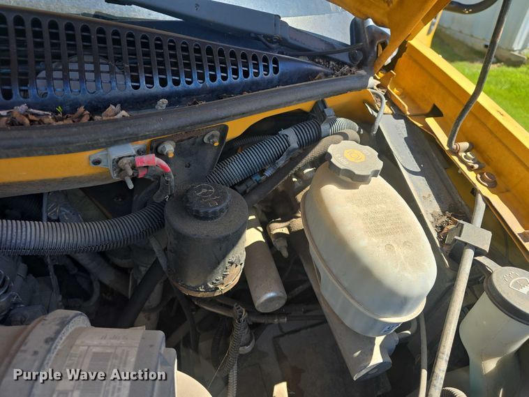 image for item EF3537 2003 Chevrolet Express G3500 school bus