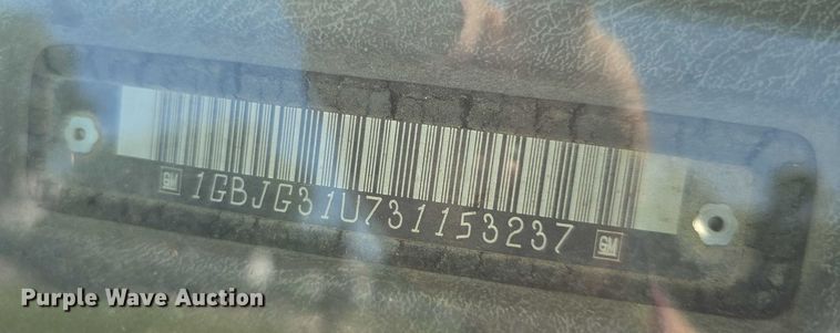 image for item EF3537 2003 Chevrolet Express G3500 school bus