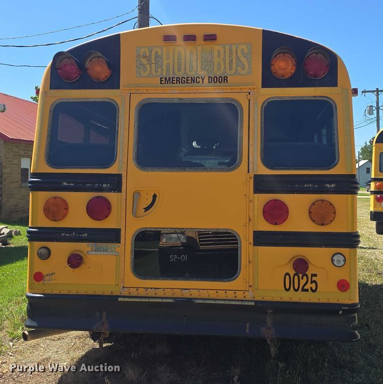 image for item EF3538 2000 GMC Savana G3500 school bus