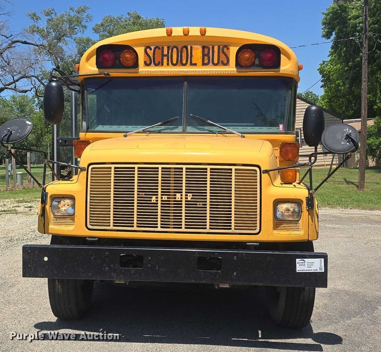 image for item EF3539 2003 Blue Bird C7H064 school bus