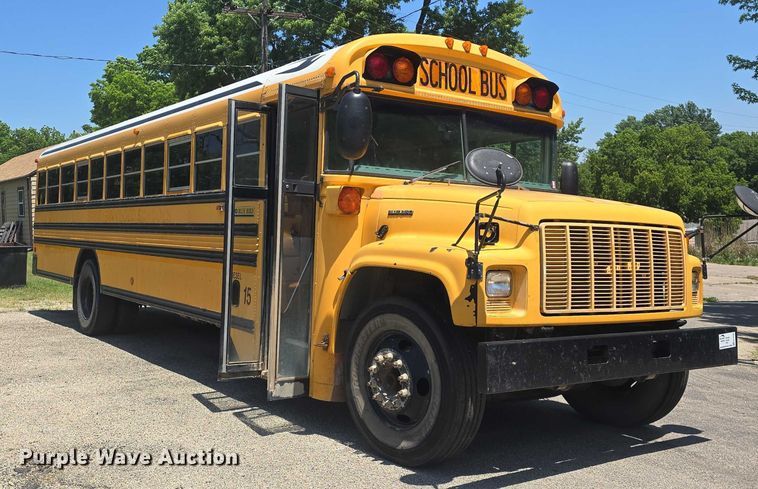 image for item EF3539 2003 Blue Bird C7H064 school bus