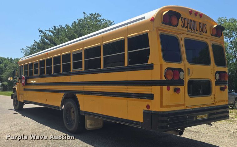 image for item EF3539 2003 Blue Bird C7H064 school bus