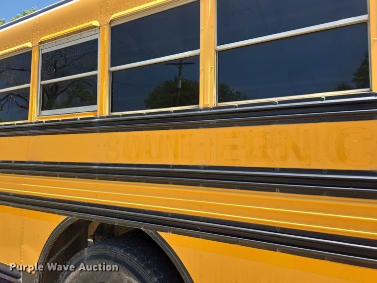 image for item EF3539 2003 Blue Bird C7H064 school bus