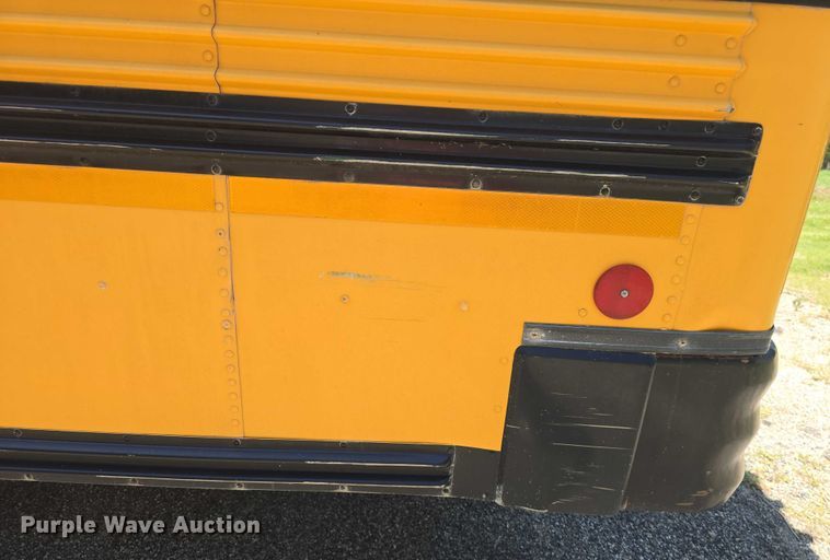 image for item EF3539 2003 Blue Bird C7H064 school bus
