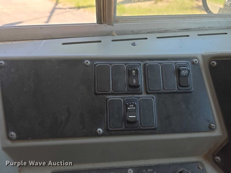 image for item EF3539 2003 Blue Bird C7H064 school bus