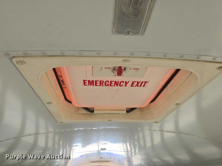 image for item EF3539 2003 Blue Bird C7H064 school bus