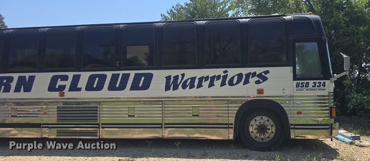 image for item EF3540 1996 Prevost Le Mirage XL coach bus