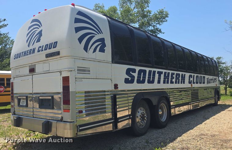 image for item EF3540 1996 Prevost Le Mirage XL coach bus