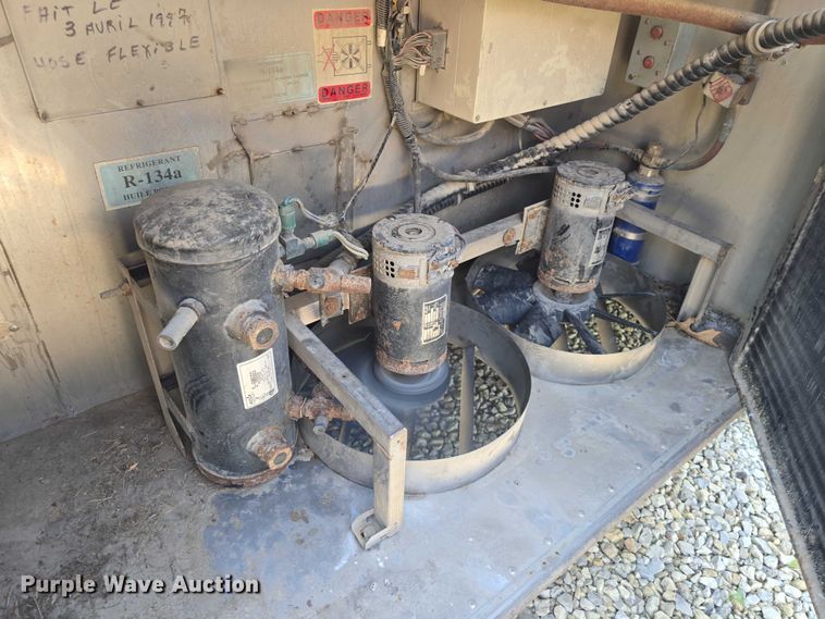 image for item EF3540 1996 Prevost Le Mirage XL coach bus