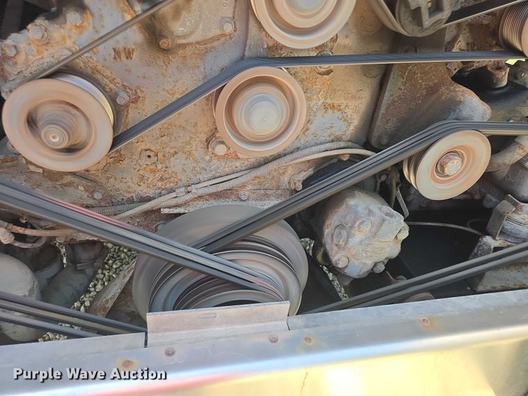 image for item EF3540 1996 Prevost Le Mirage XL coach bus