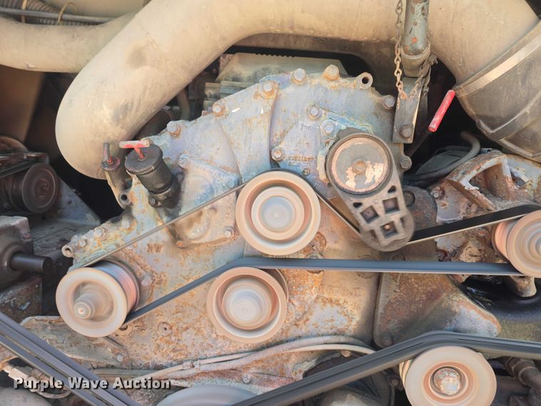 image for item EF3540 1996 Prevost Le Mirage XL coach bus