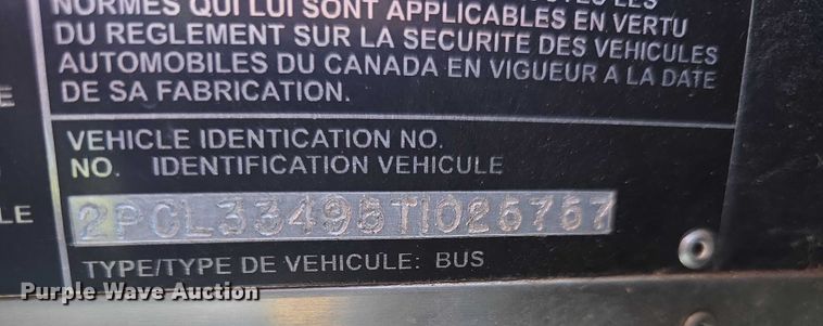 image for item EF3540 1996 Prevost Le Mirage XL coach bus