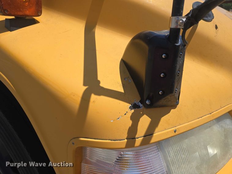 image for item EF3541 2011 Blue Bird Vision school bus