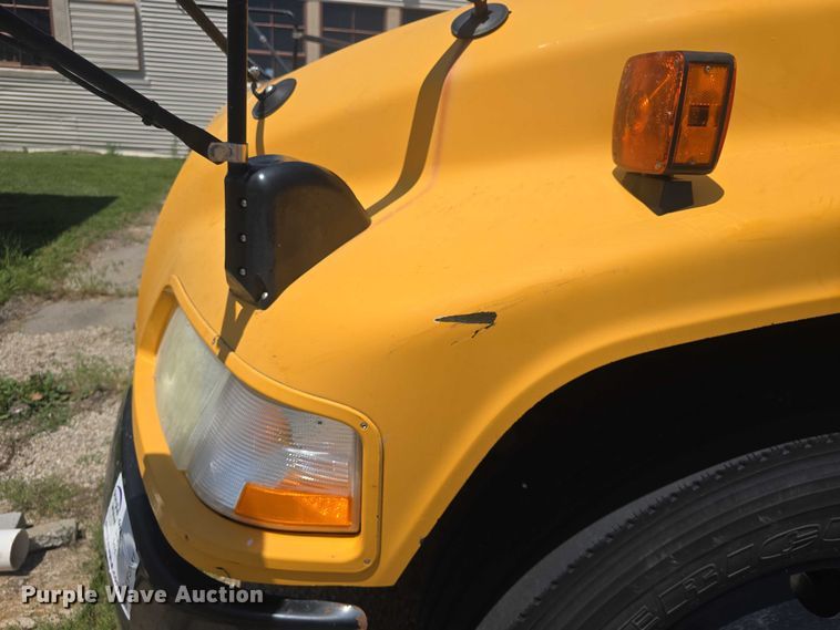 image for item EF3541 2011 Blue Bird Vision school bus