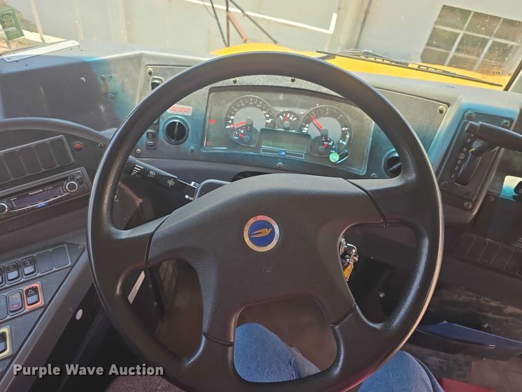 image for item EF3541 2011 Blue Bird Vision school bus