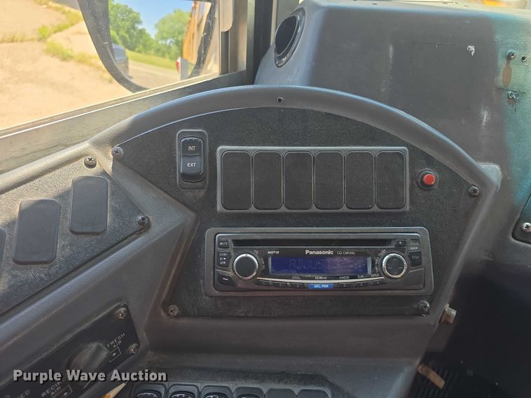 image for item EF3541 2011 Blue Bird Vision school bus