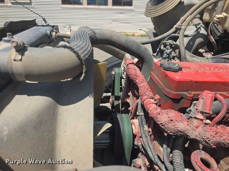 image for item EF3541 2011 Blue Bird Vision school bus