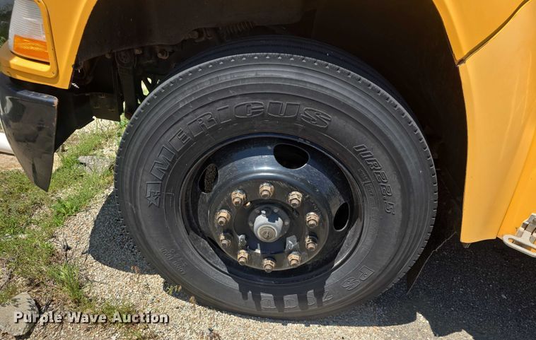 image for item EF3541 2011 Blue Bird Vision school bus