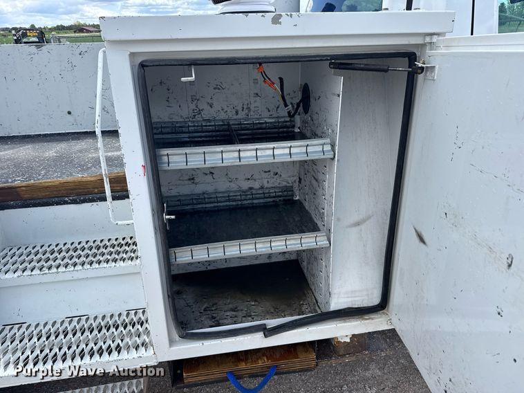 image for item EG6458 2015 Dodge Ram 5500 utility / service truck