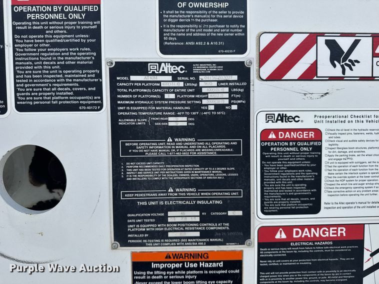 image for item EG6458 2015 Dodge Ram 5500 utility / service truck