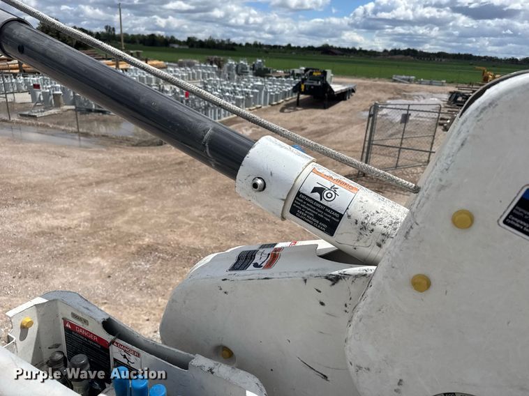 image for item EG6458 2015 Dodge Ram 5500 utility / service truck