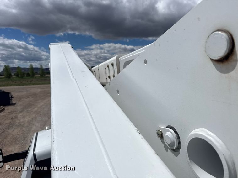 image for item EG6458 2015 Dodge Ram 5500 utility / service truck