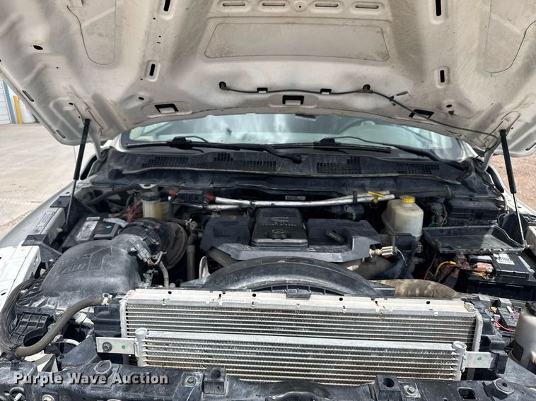 image for item EG6458 2015 Dodge Ram 5500 utility / service truck