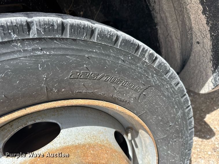 image for item EG6458 2015 Dodge Ram 5500 utility / service truck