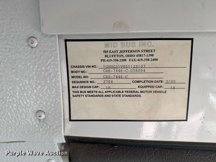 image for item EG6482 2005 Chevrolet Express G3500 school bus