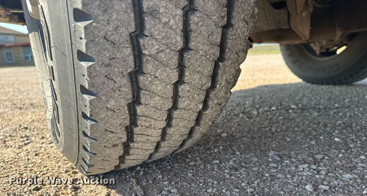 image for item EG6482 2005 Chevrolet Express G3500 school bus