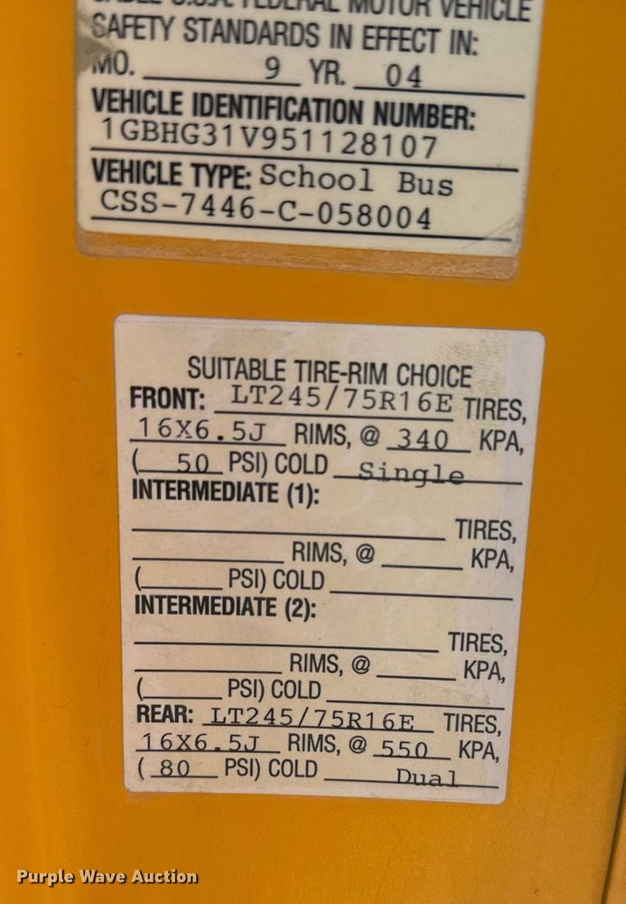 image for item EG6482 2005 Chevrolet Express G3500 school bus