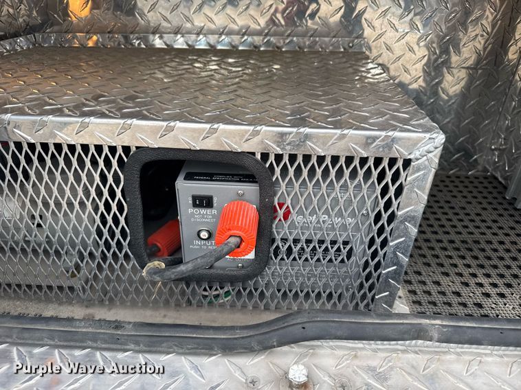 image for item EG6491 1999 Ford E450 Super Duty ambulance