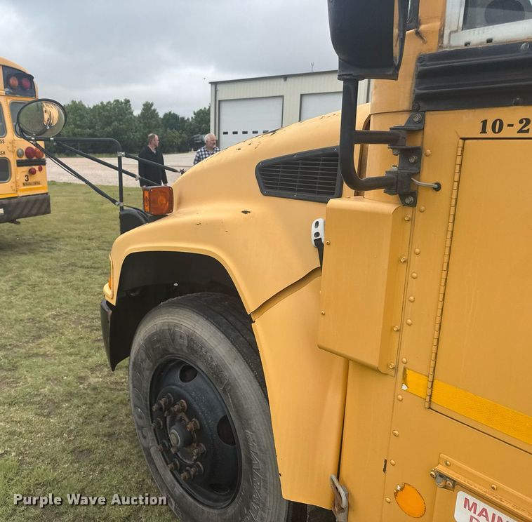 image for item EG6496 2010 Blue Bird Vision school bus