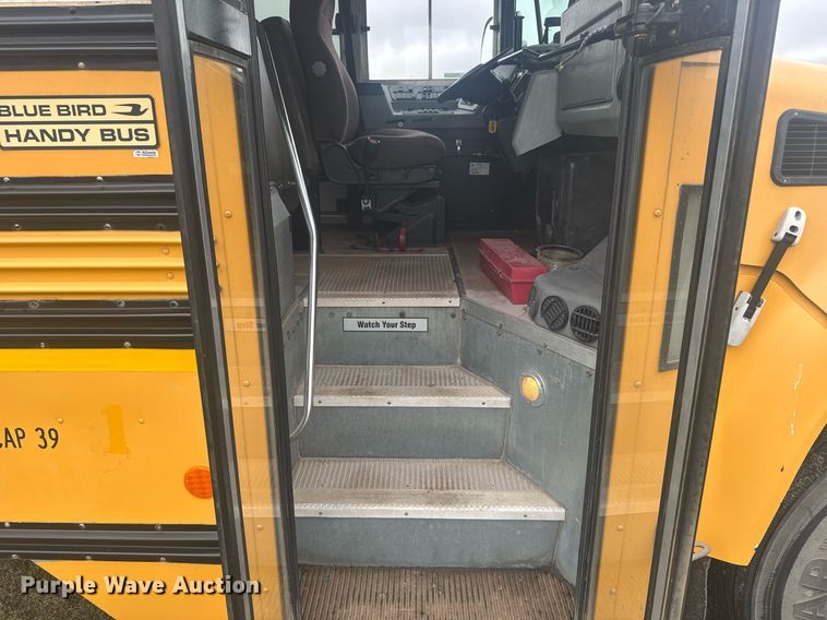 image for item EG6496 2010 Blue Bird Vision school bus