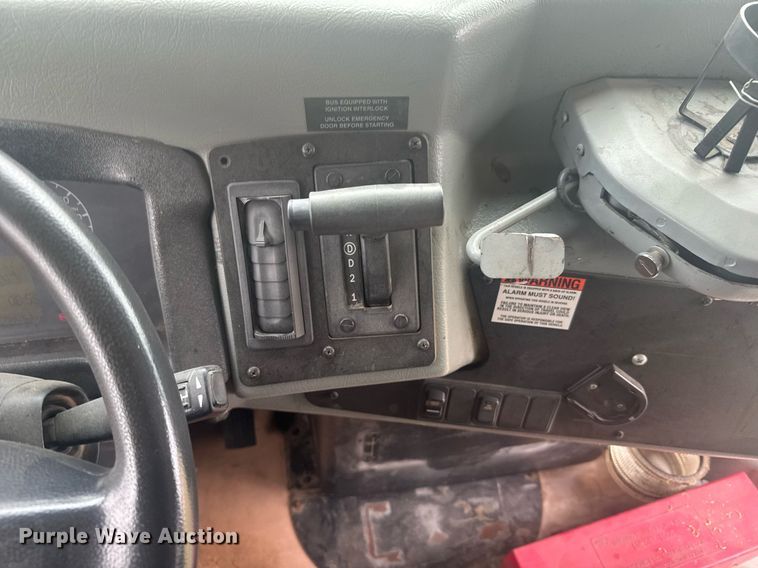 image for item EG6496 2010 Blue Bird Vision school bus