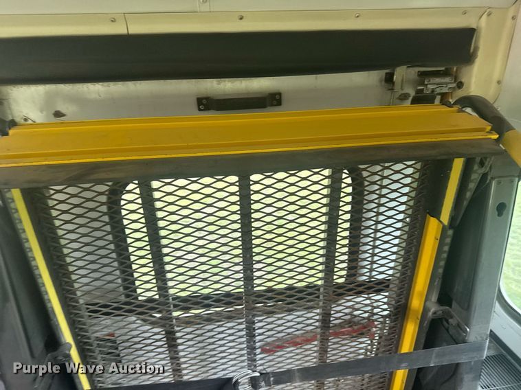 image for item EG6496 2010 Blue Bird Vision school bus