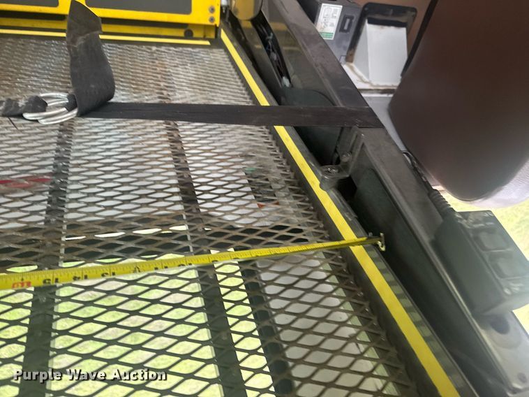 image for item EG6496 2010 Blue Bird Vision school bus