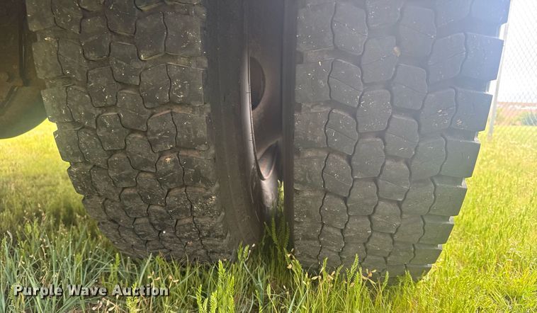 image for item EG6496 2010 Blue Bird Vision school bus