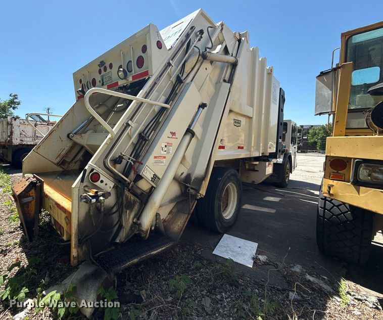 image for item EG8350 2013 Crane Carrier Low Entry refuse truck
